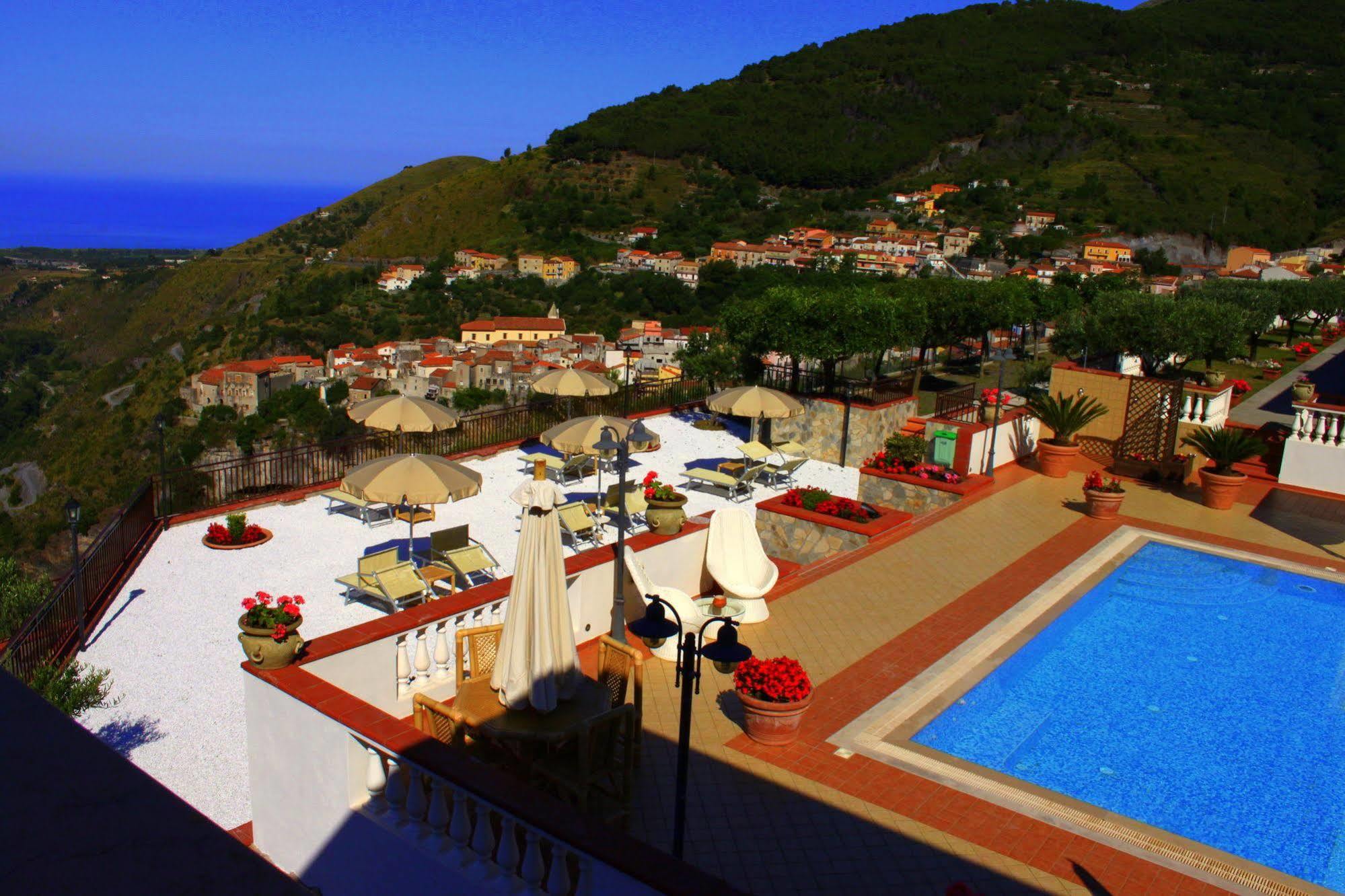 Hotel La Loggia Tortora Exterior photo